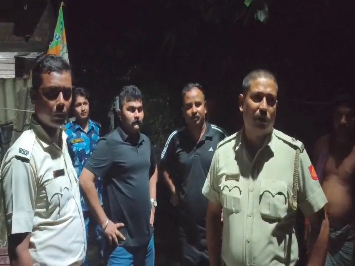 পেয়ারার লোভ দেখিয়ে দুই শিশুকন্যাকে যৌন হেনস্থার অভিযোগ, গ্রেফতার ৫৫ বছরের প্রতিবেশী
