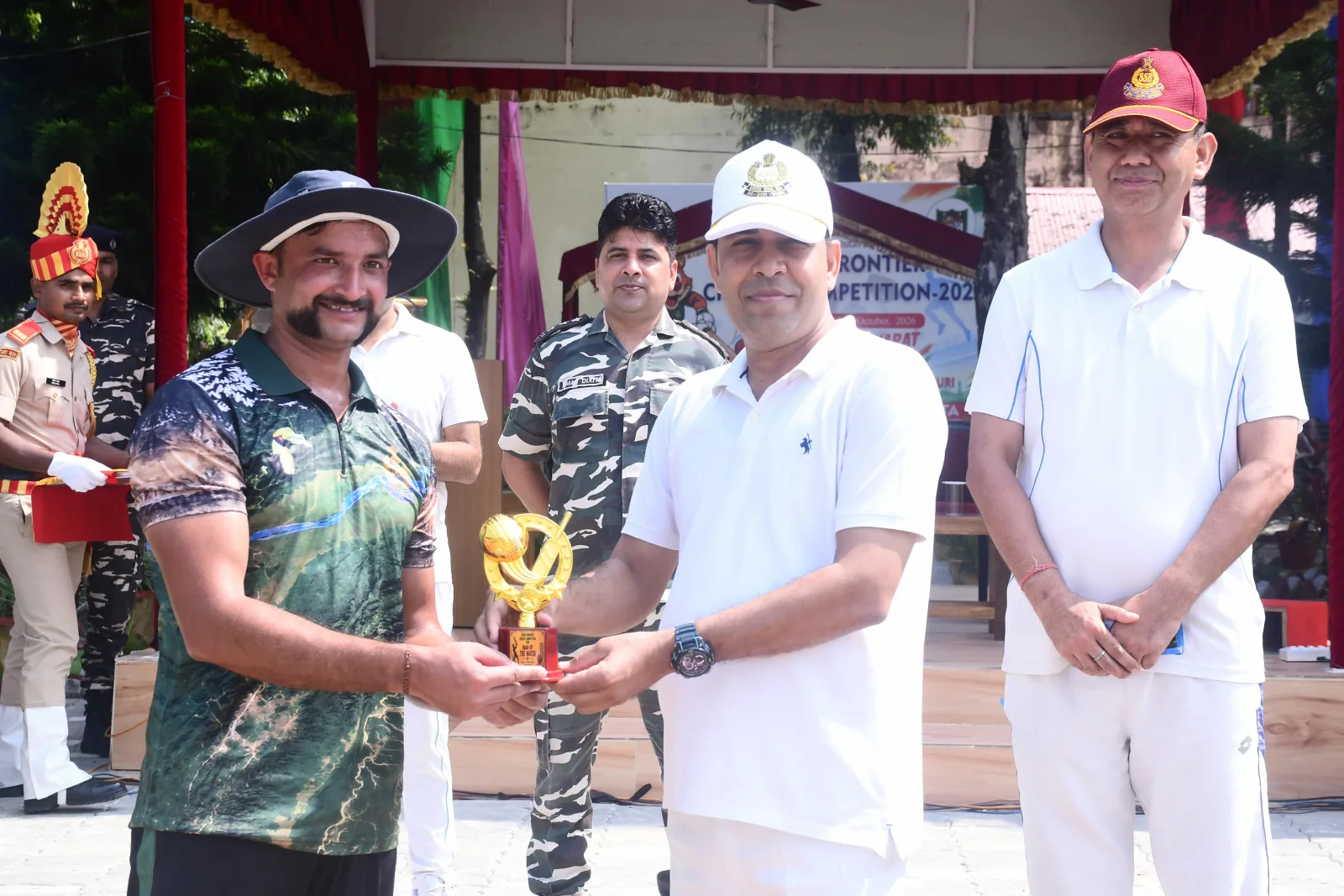 ফালাকাটায় জমজমাট আন্তঃসীমান্ত ক্রিকেট টুর্নামেন্ট