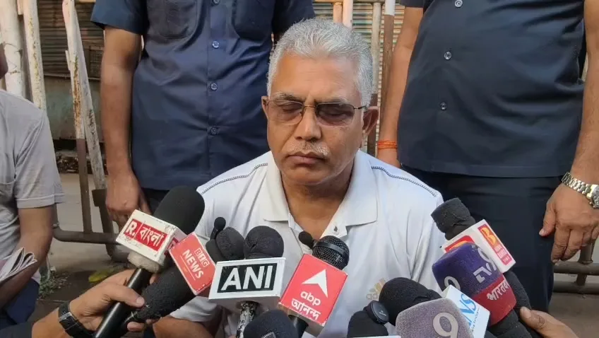 খড়গপুর গুলি কাণ্ড, একি বললেন রাজ্যের মন্ত্রী দিলীপ ঘোষ