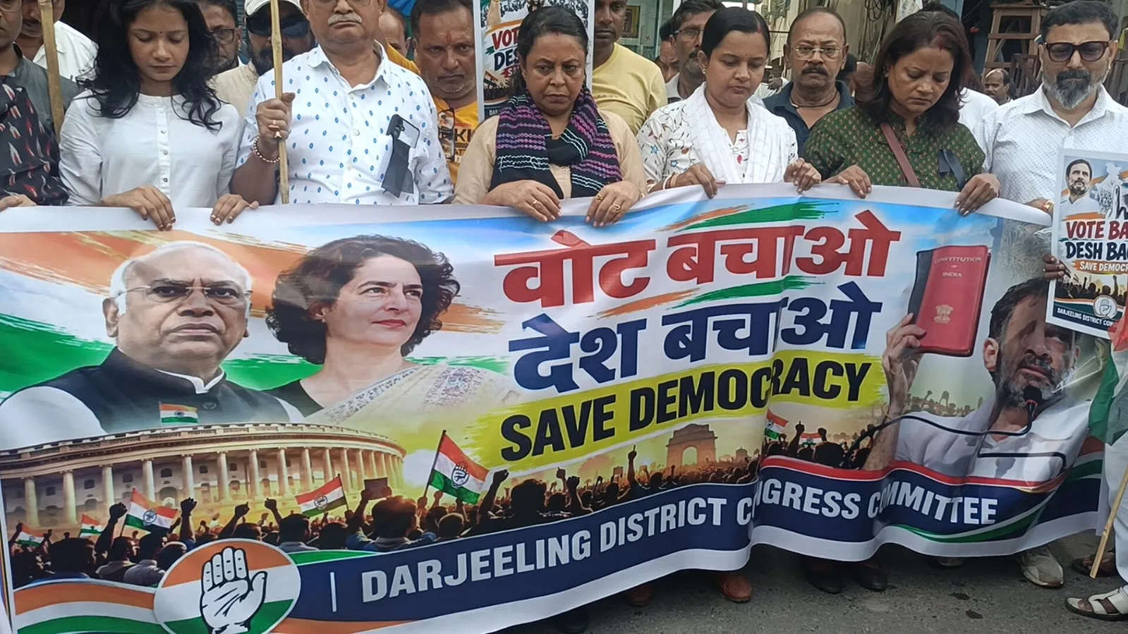 দিল্লির ঘটনার প্রতিবাদে পথে কংগ্রেস, জ্ঞানেশ কুমারের গ্রেফতারের দাবি