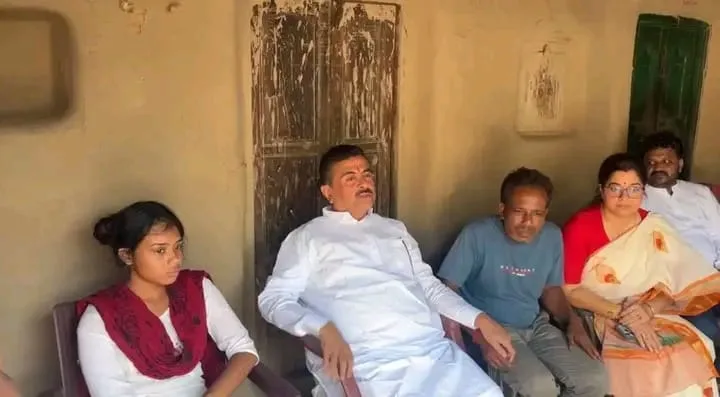 বর্ধমানে চোরবাগানে নিহতের বাড়িতে মুখ্যমন্ত্রী, পরিবারের পাশে থাকার আশ্বাস