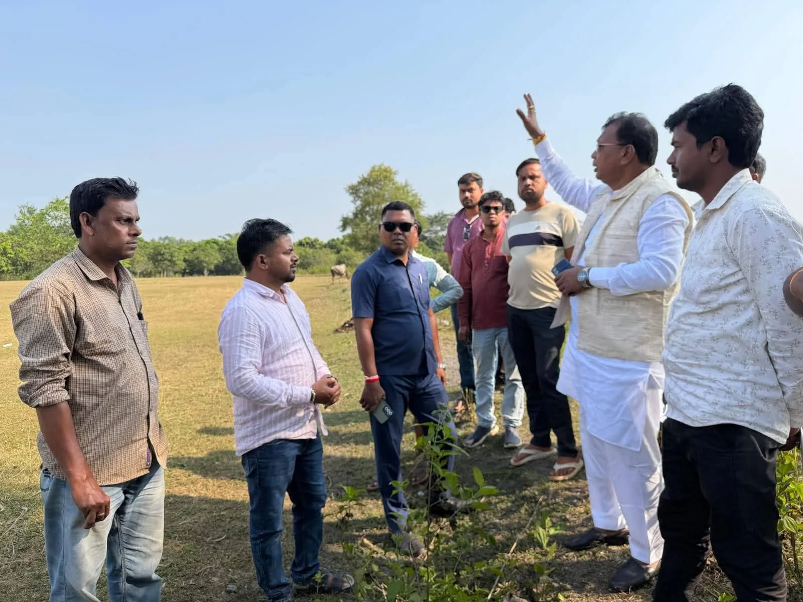 মুখ্যমন্ত্রীর সভার মাঠ পরিদর্শনের মন্ত্রী