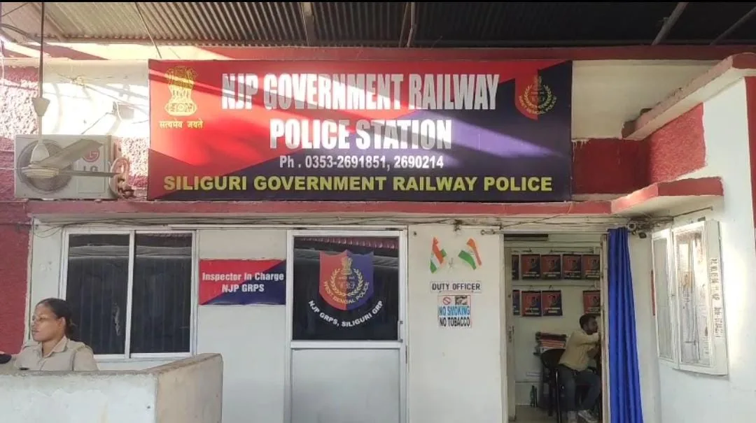 বাংলাদেশ থেকে ভারতে অনুপ্রবেশের অভিযোগ, কেরল যাওয়ার পথে এনজেপিতে গ্রেফতার দুই মহিলা