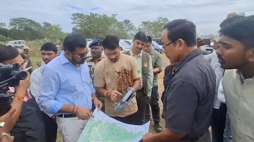 বক্সায় পরিদর্শনে মন্ত্রী